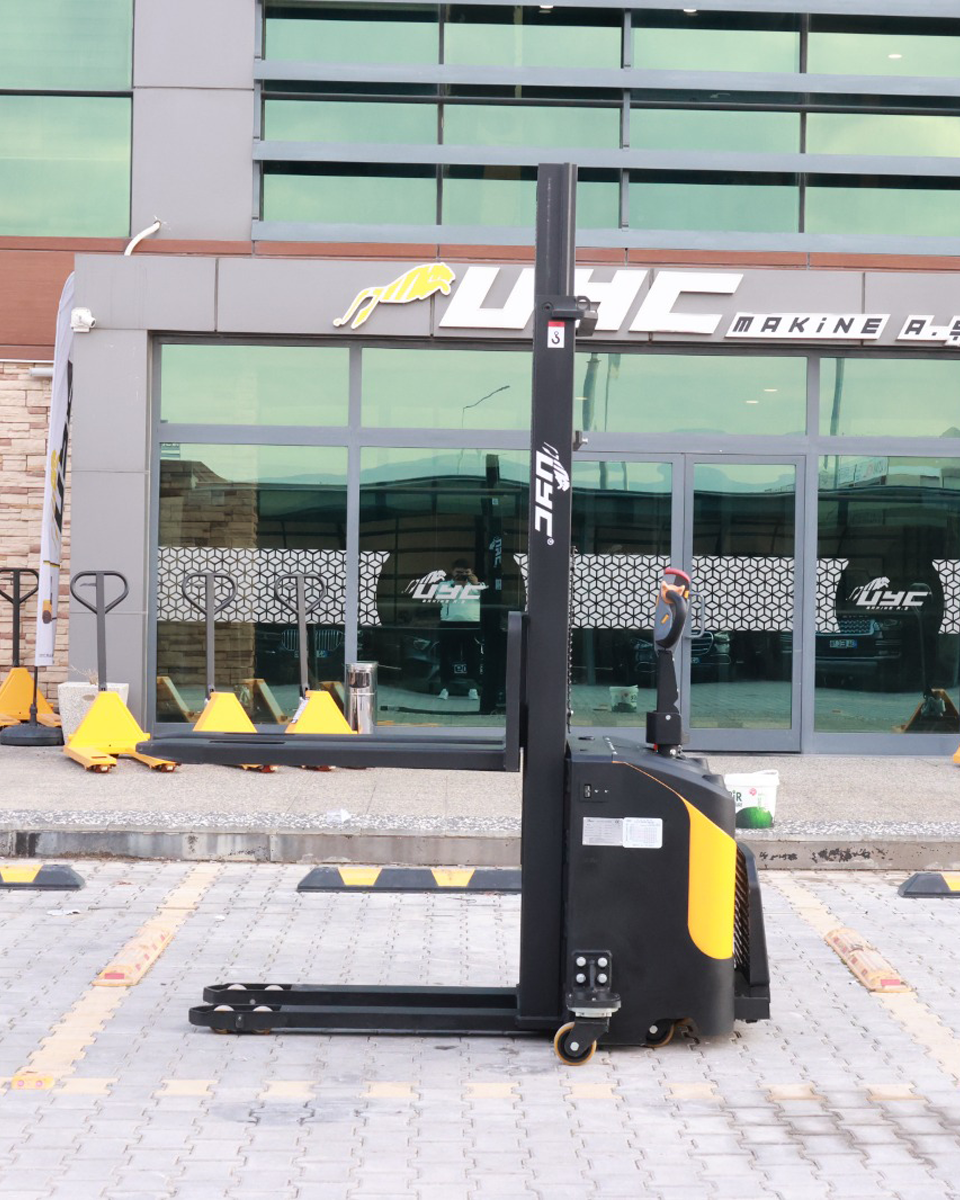 CDDB15 1.5 TON İSTİF MAKİNESİ